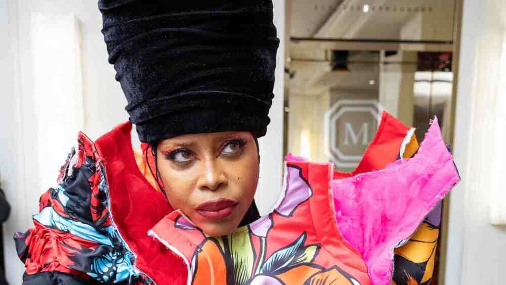 Erykah Badu to Receive the Fashion Icon Award at the 2024 CFDA Fashion Awards