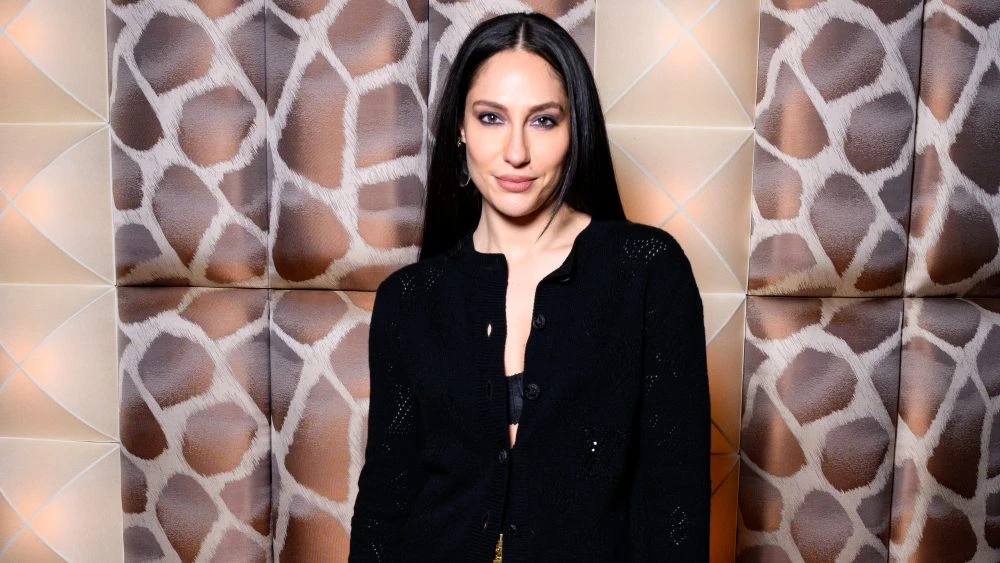 Louis Vuitton Celebrates Express Bag in New York
