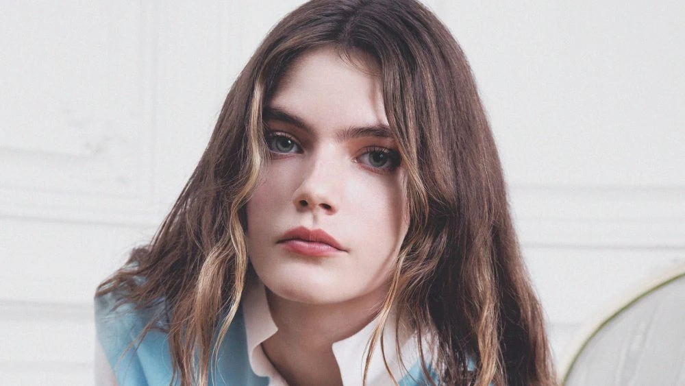 EXCLUSIVE: Dior Names ‘Bridgerton’ Star Florence Hunt as Brand Ambassador