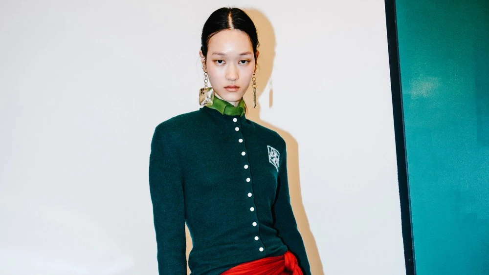 Tory Burch Resort 2026: Twisting Archetypes