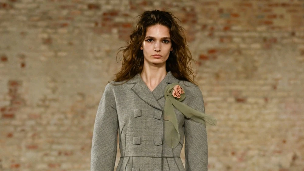 Moschino Fall 2026: Crying Out for Argentina