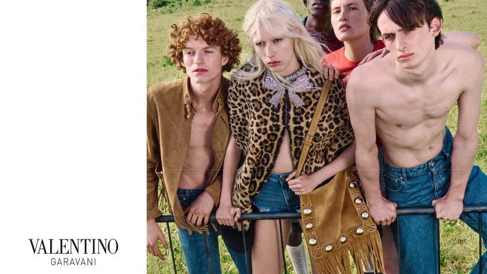 EXCLUSIVE: Valentino Garavani Nellcôte Bag Is  Focus of New Campaign