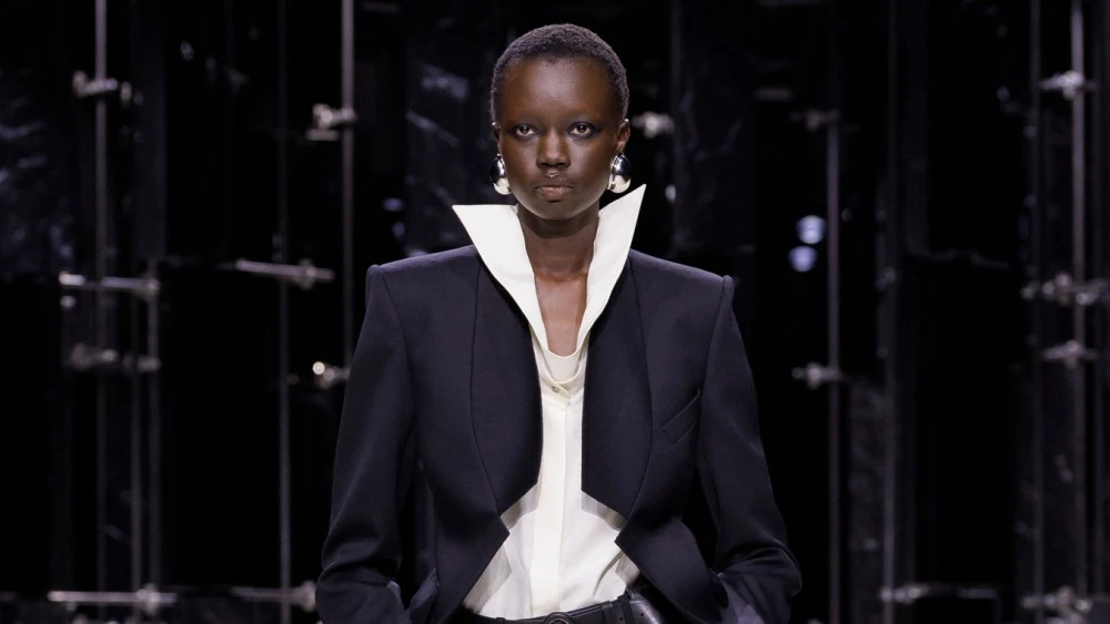 Givenchy Fall 2026: I’m Every Woman