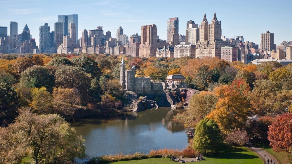 EXCLUSIVE: Louis Vuitton Is Coming to NYC for Cruise 2027