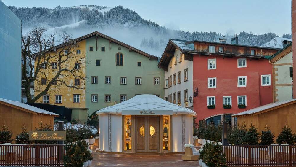 Luxury Brands Are Courting the Wealthy at Tony Winter Resorts With Après-ski Gear, Eveningwear and Even Performances