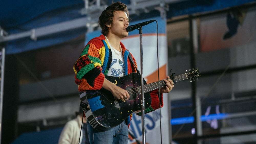 Harry Styles’ Pleasing, JW Anderson Reimagine the Viral Color-block Patchwork Cardigan