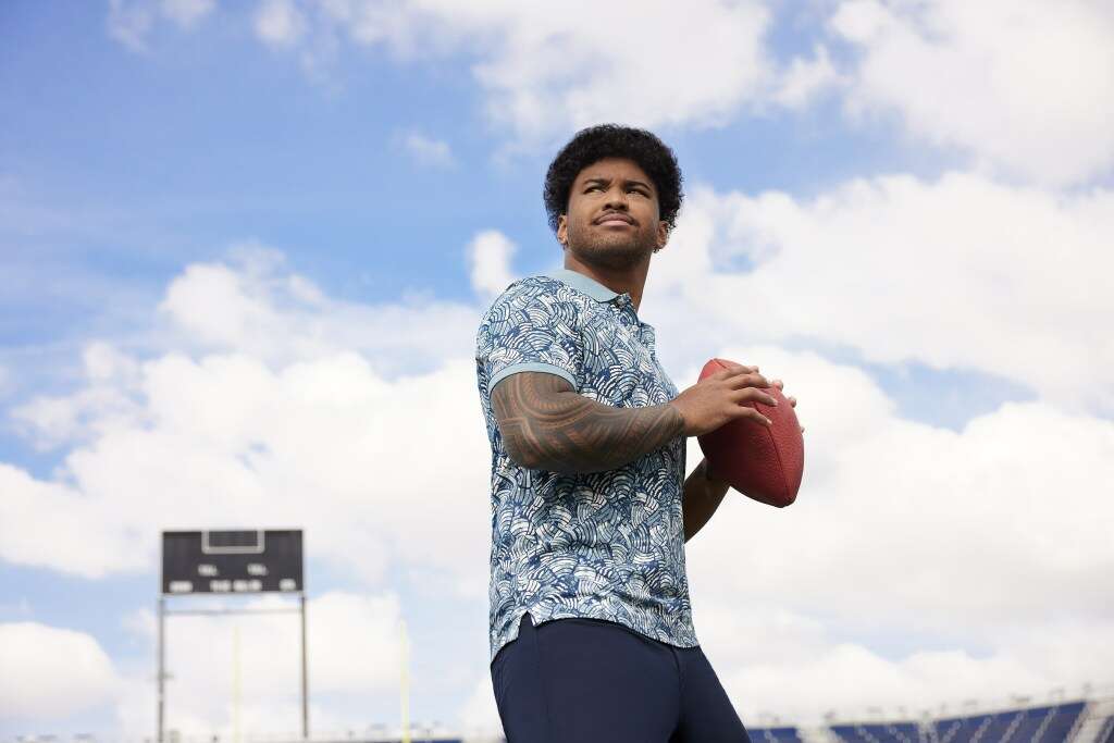 Perry Ellis Sponsors the Miami Dolphins and Its Quarterback Tua Tagovailoa