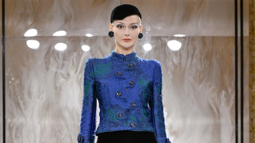 Giorgio Armani Privé Fall 2025: Back to Black