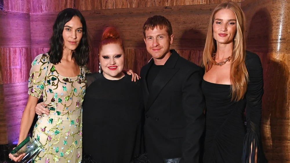 Daniel Lee, Bella Freud, Alexa Chung Win Big at Elle U.K.’s Style Awards