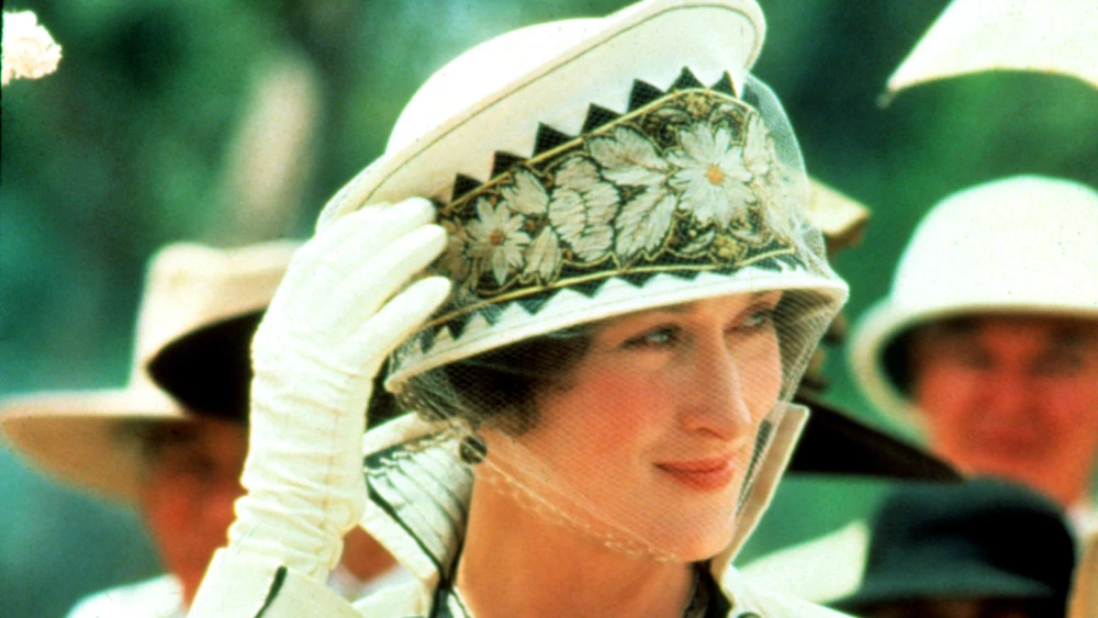 Costumes From ‘A Room With a View,’ ‘Out of Africa’ to Be Displayed at the Fashion and Textile Museum