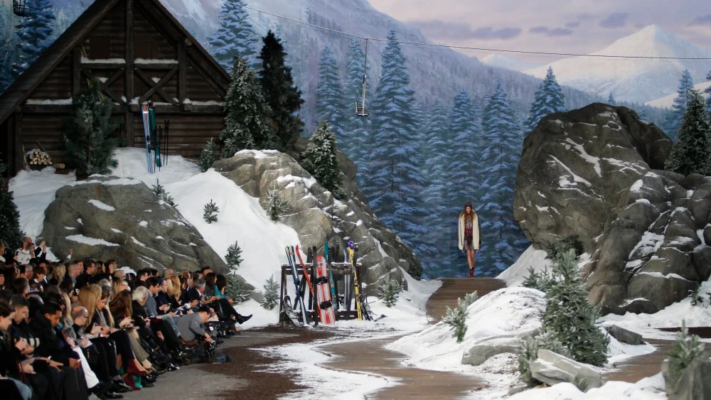 Longtime WWD Photographer Giovanni Giannoni Stages Winter-themed Exhibit