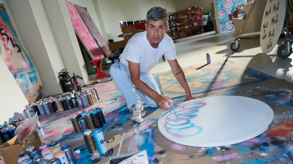 Look Out for André Saraiva’s Graffiti Art on the Slopes