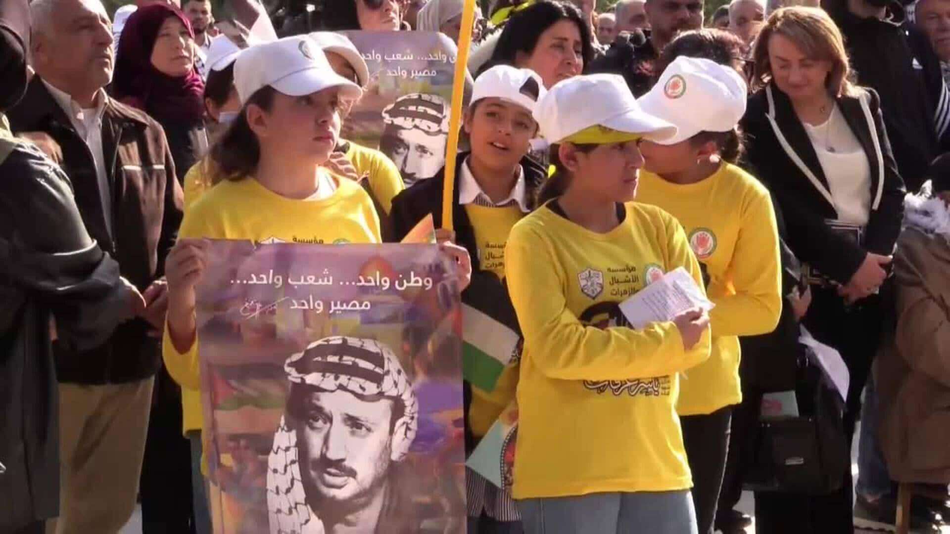 Los palestinos recuerdan a Yaser Arafat 20 años después de su muerte: 