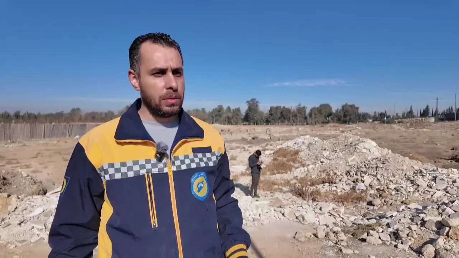 Los Cascos Blancos investigan el hallazgo de varios cuerpos en una carretera que conduce al aeropuerto de Damasco