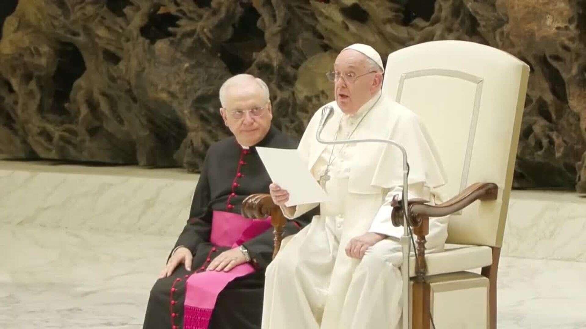 El papa pide llevar amor y bondad a la vida cotidiana en un mundo marcado por la guerra