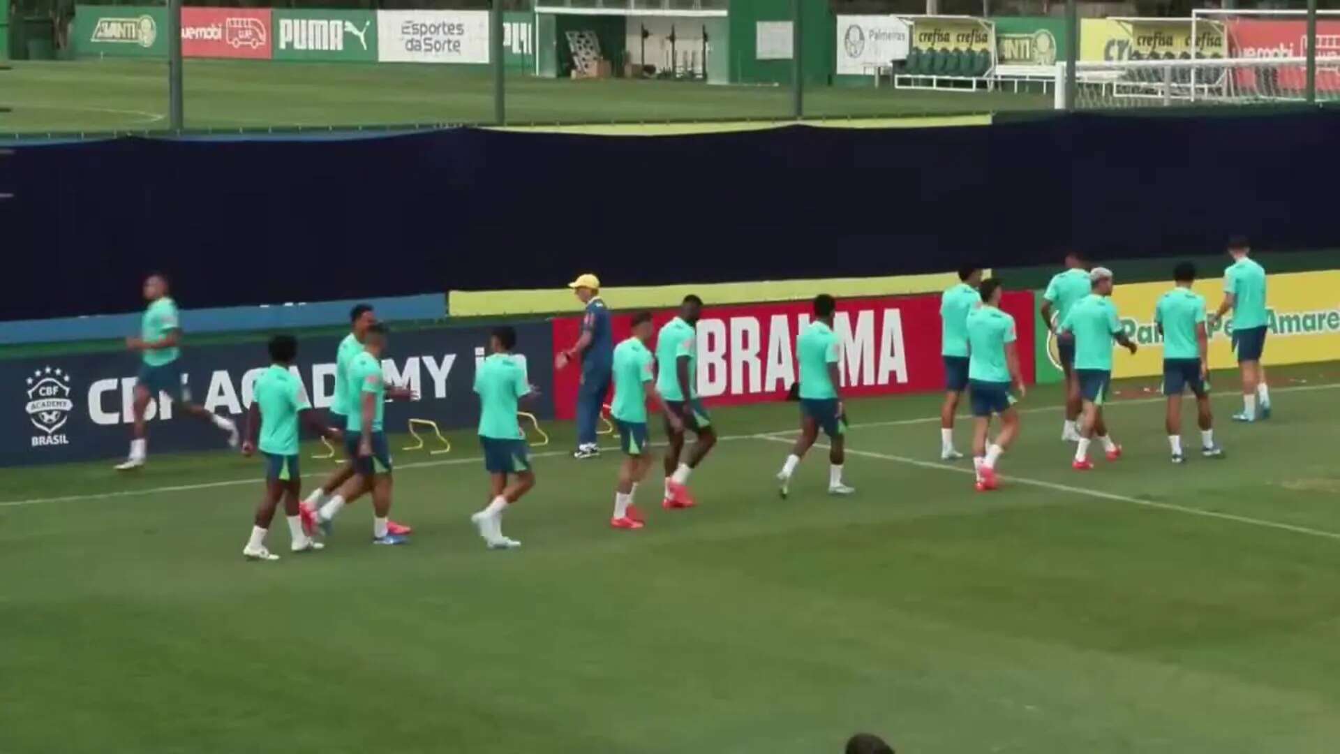 El portero Ederson dice que la selección brasileña debe 