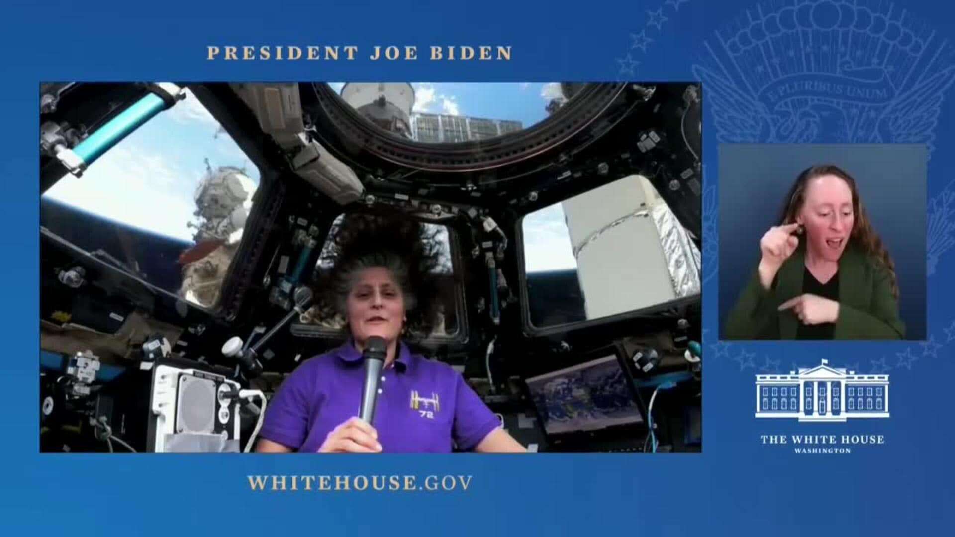 La astronauta de origen indio Sunita Williams felicita el año nuevo hindú desde la EEI