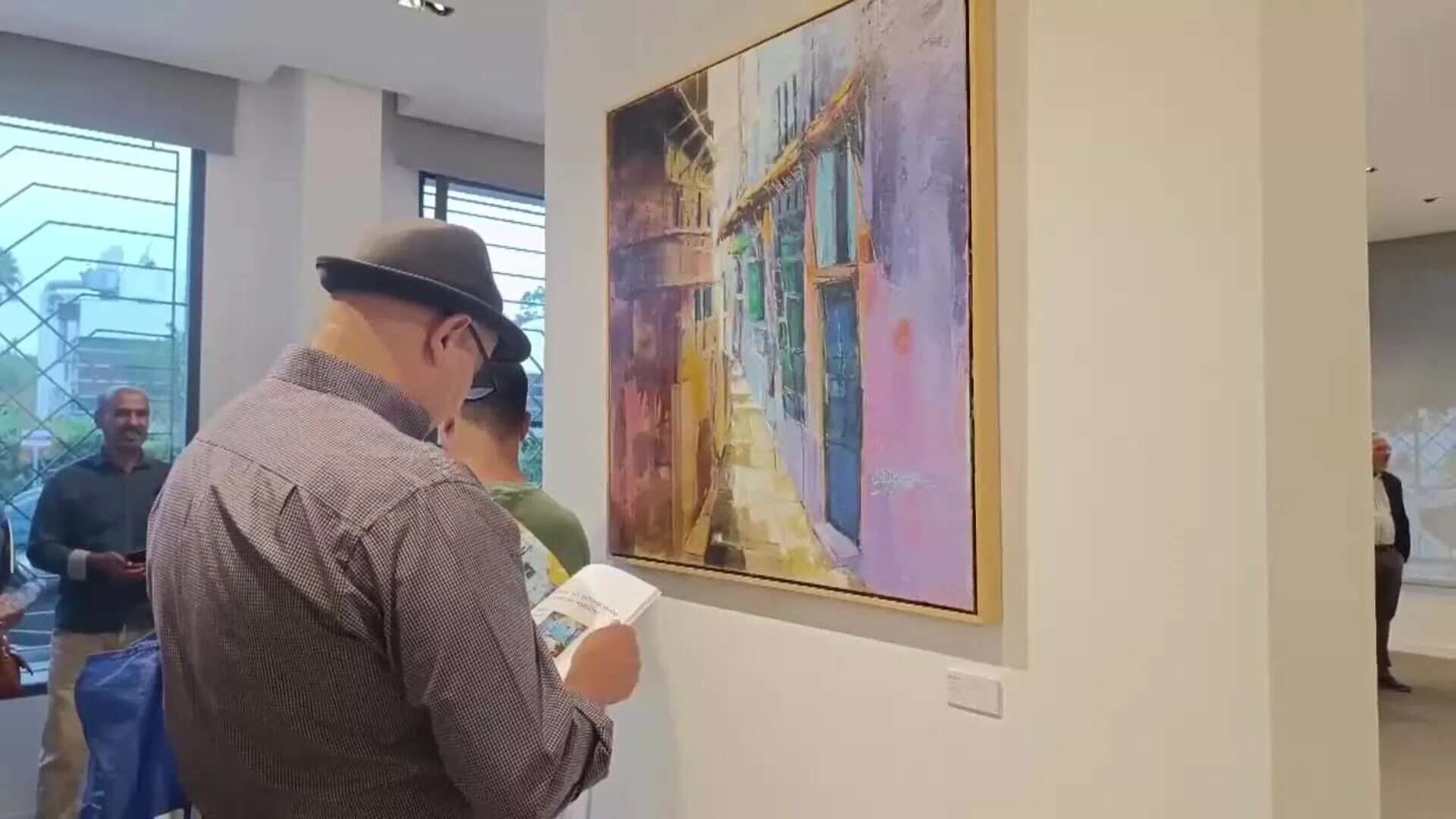 La artista belga-marroquí Hafida Lamarti expone 