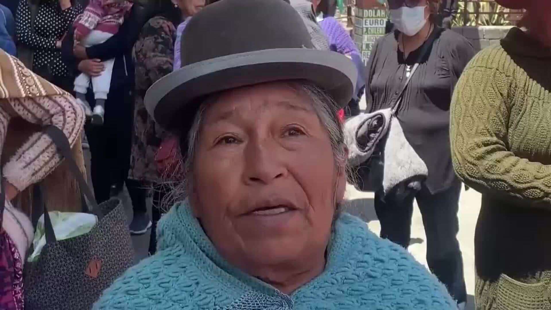 Manifestantes exigen al Gobierno boliviano “cielos abiertos” y liquidez de dólares