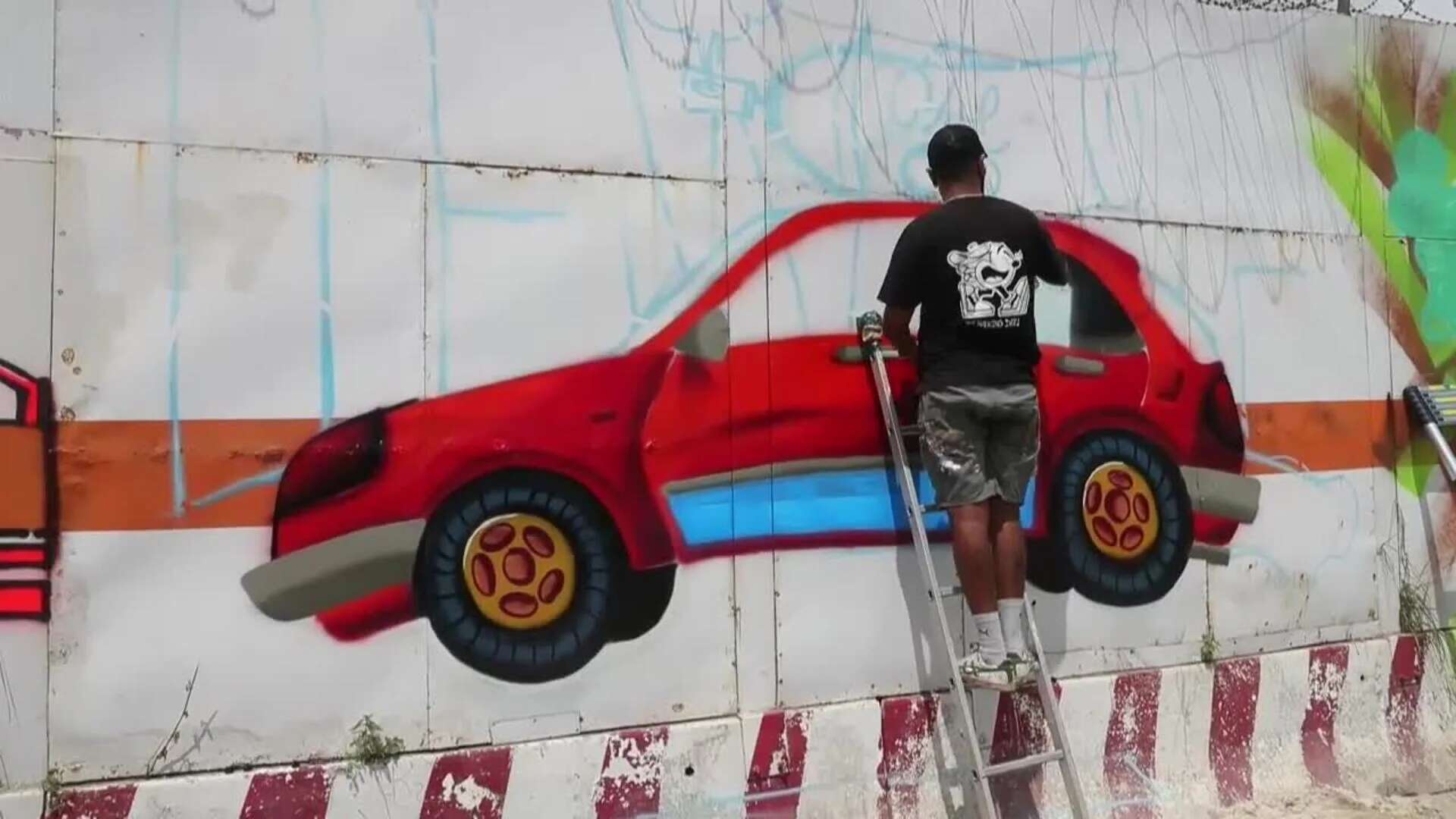 Abiyán celebra su primer festival de grafiti con artistas internacionales