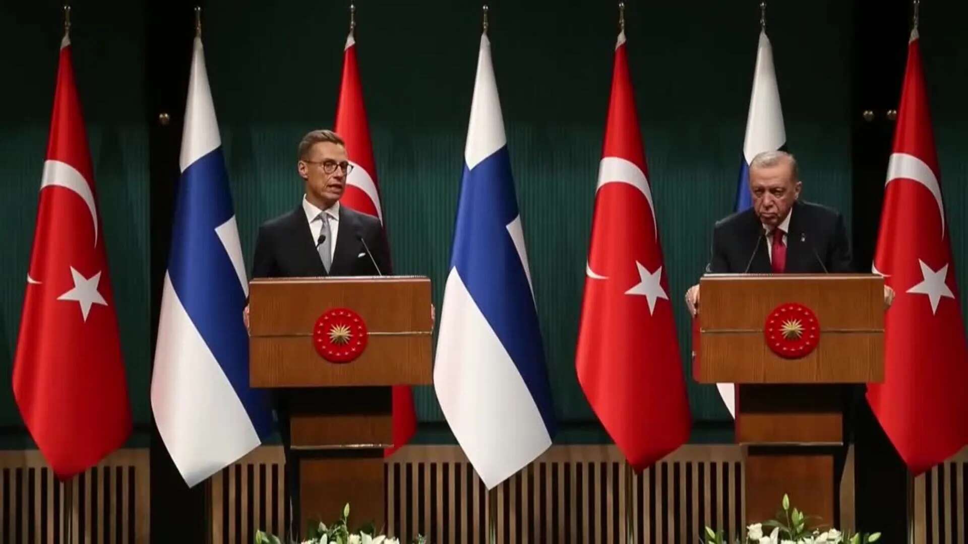 Los presidentes de Turquía y Finlandia comparecen ante los medios tras reunirse en Ankara