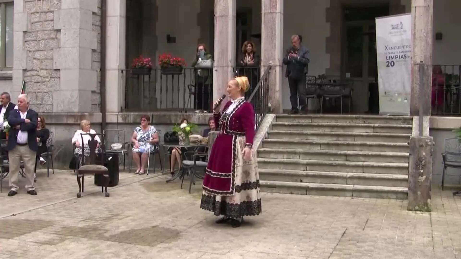 Los embajadores de Cantabria celebran con entusiasmo su vuelta a la casa 