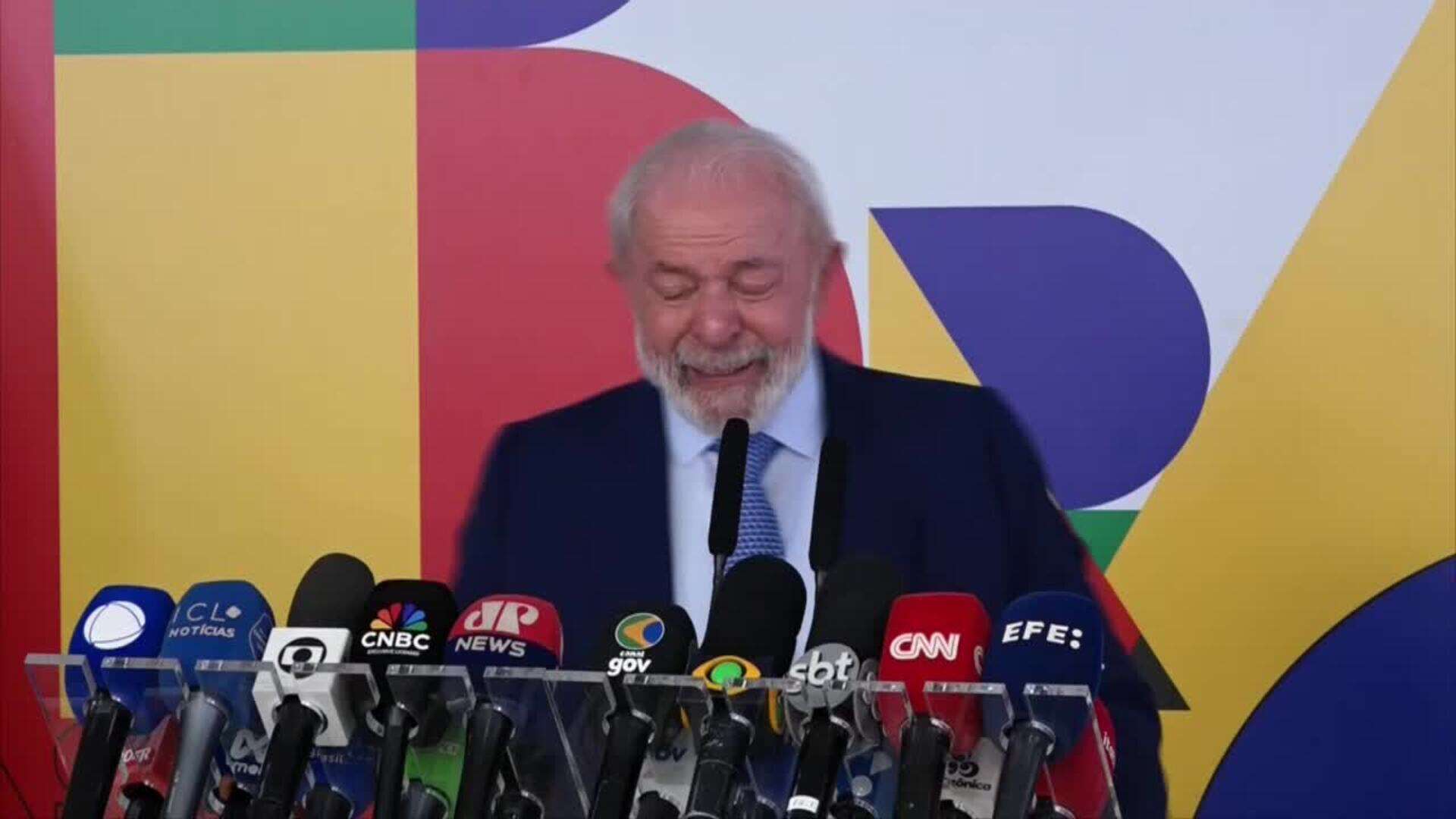 Lula invita a defender la democracia para impedir estados autoritarios 