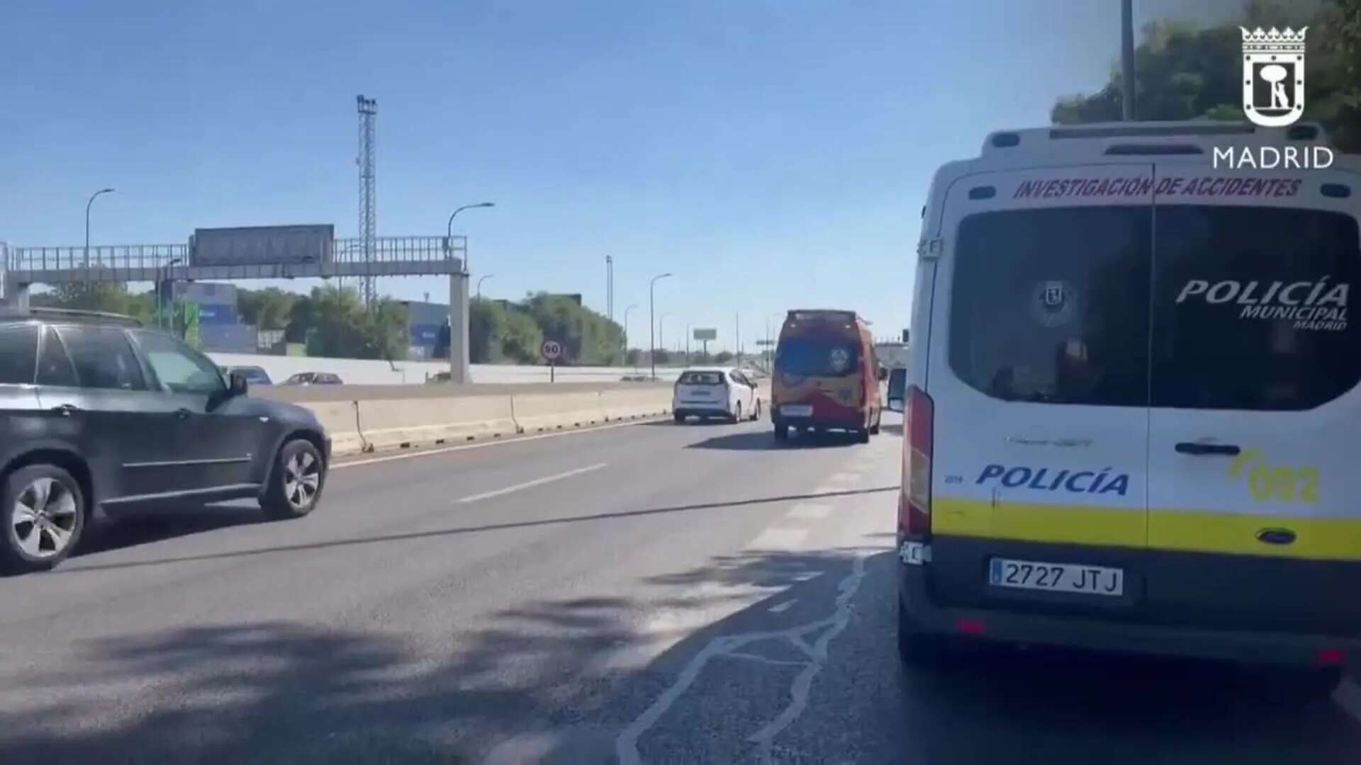 Herido un motorista de 44 años al chocar contra una furgoneta en la M-30