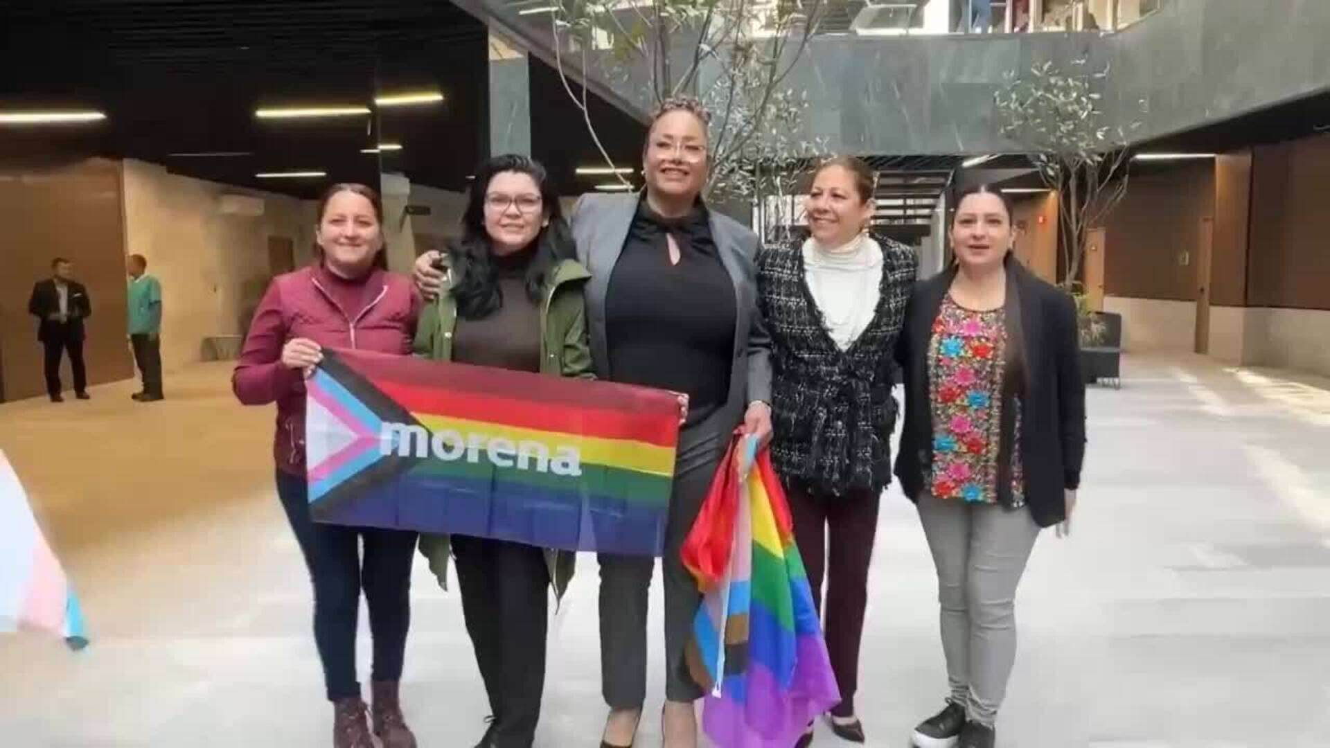 Mexicana hace historia como la primera diputada trans del conservador estado de Puebla