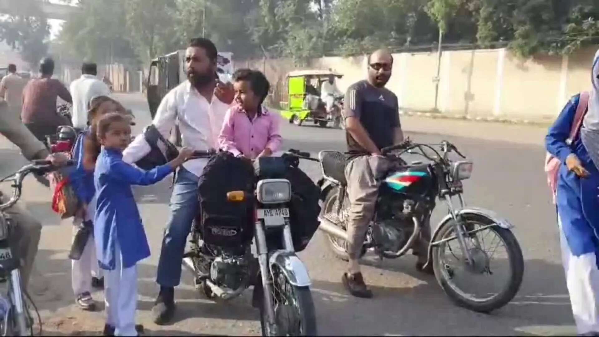 La ciudad paquistaní de Lahore cierra las escuelas de primaria por la alta contaminación