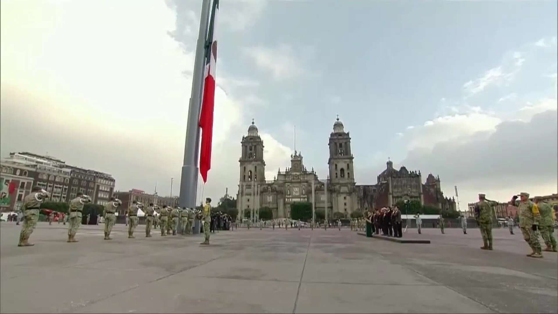 López Obrador y Sheinbaum conmemoran los sismos de 1985 y 2017, los más devastadores