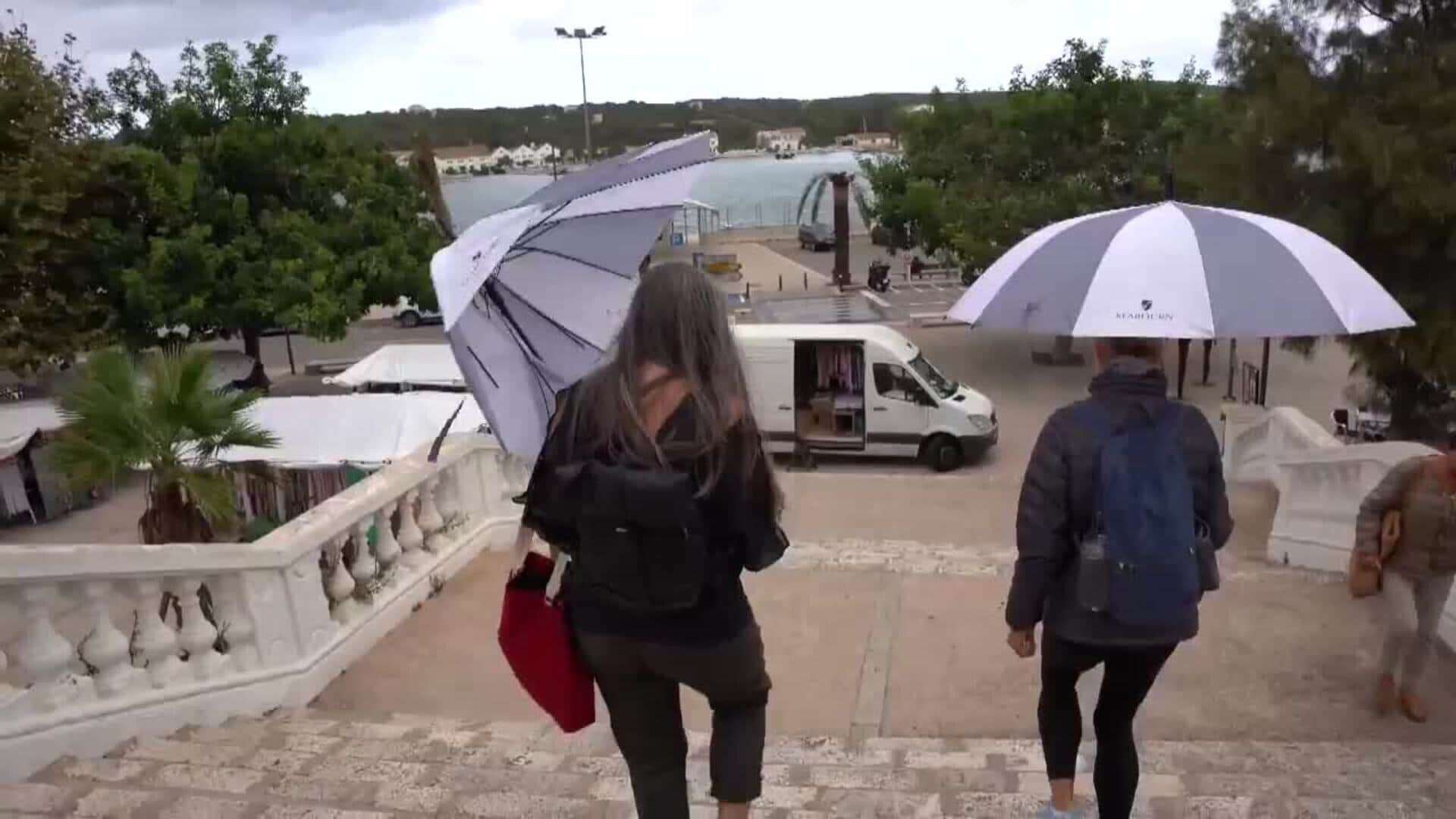 Viernes con cielos nubosos y lluvias en Mallorca y Menorca y descenso de temperaturas