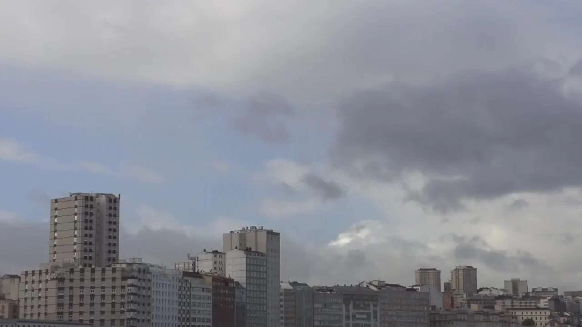 El paso de varios frentes atlánticos dejan lluvia en buena parte de la península