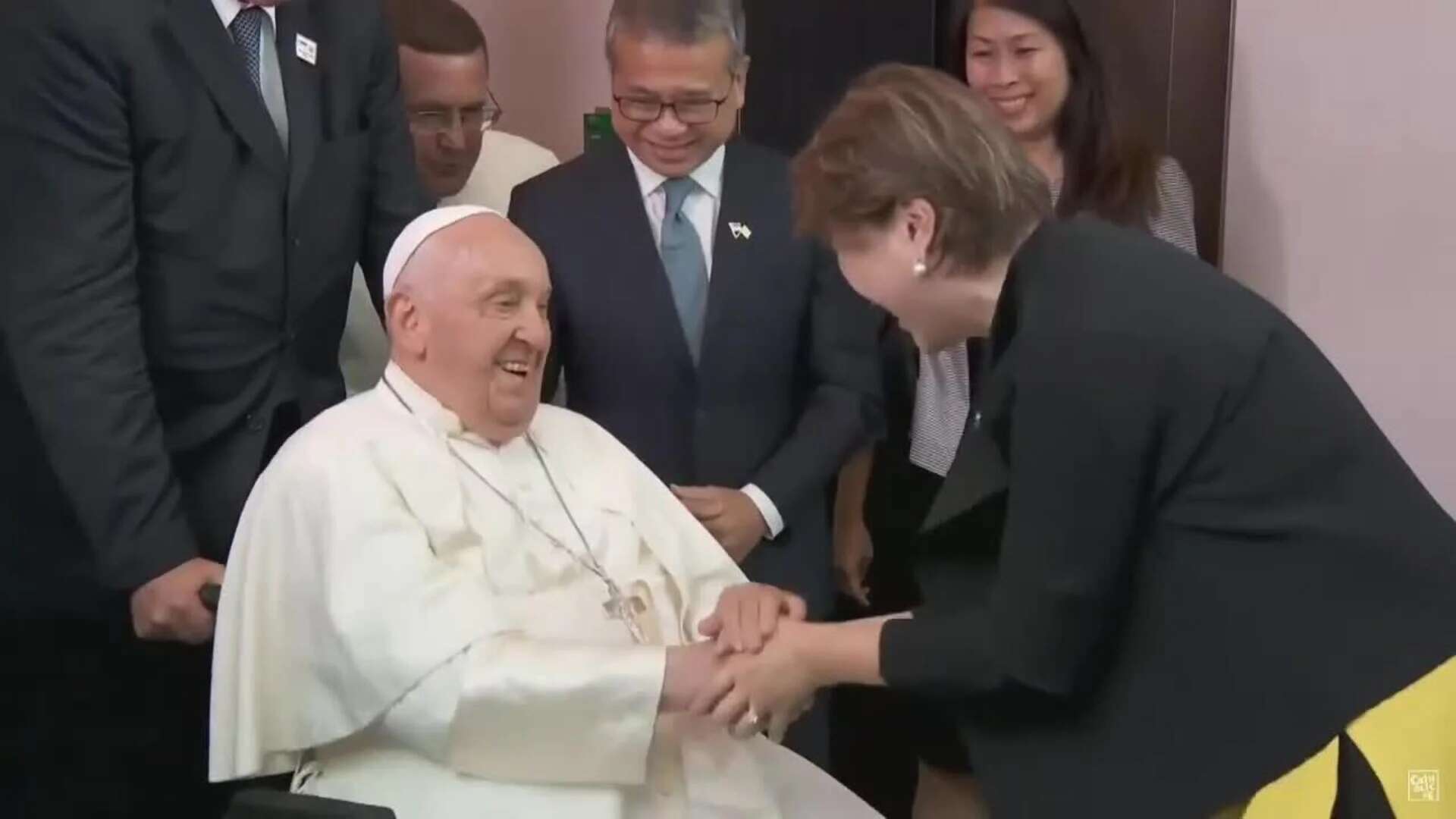 El papa aterriza en Singapur