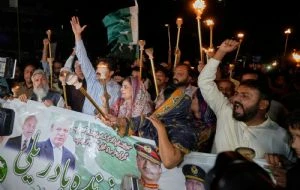 India matiza que el alto al fuego con Pakistán es 