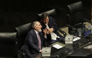 Fernández Noroña descarta similitudes entre Adán Augusto y Felipe Calderón; “es puro golpeteo”, dice