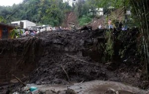 Lluvias en México dejan 64 fallecidos y 65 desaparecidos