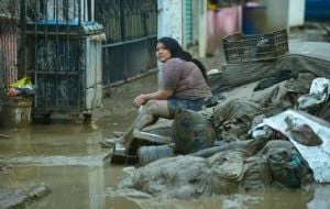 Gobierno de CDMX y Morena instalan centros de acopio para damnificados por lluvias