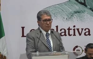 Monreal rechaza iniciativa que castiga la creación de memes y stickers con IA