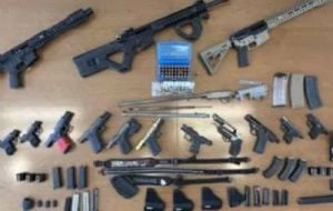 EU acusa a búlgaro y otros tres extranjeros de surtir de armas al CJNG