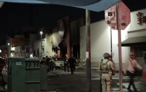 Incendio en tienda Waldo’s de Hermosillo deja 23 muertos y 12 lesionados