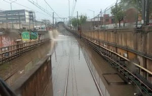 Vuelve a colapsar la Línea A del Metro: Vías inundadas dejan sin servicio de Guelatao a La Paz