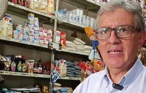 “Nos dieron atole con el dedo”: ConComercio alerta que aumento al IEPS impulsará al mercado negro
