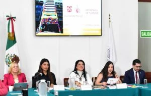 Alejandra Frausto se pronuncia a favor de regular plataformas digitales de hospedaje temporal