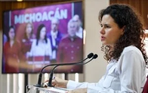 “Está trabajando muy bien”: así defendió Luisa Alcalde a “Andy” López Beltrán tras ausencia en giras