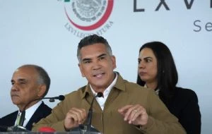 Morena le quita a “Alito” Moreno la presidencia de la Comisión de Marina del Senado