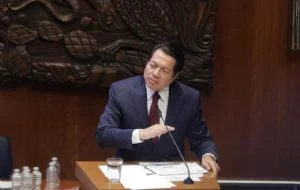 Mario Delgado: En 2026 México será declarado “territorio libre de analfabetismo”