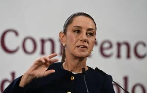 EN VIVO: Conferencia mañanera de Sheinbaum (231025)