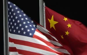 China endurece los controles sobre dos químicos usados para fabricar fentanilo, como gesto a EU