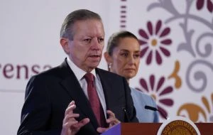 Éste es el operador judicial de la 4T que acapara candidaturas para controlar la Corte y Tribunal